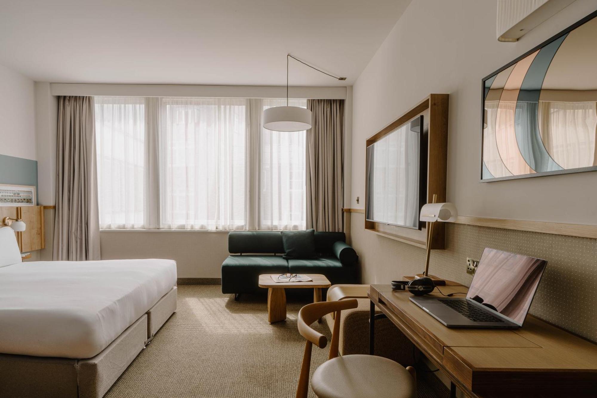 Отель Club Quarters St Paul's, 4*